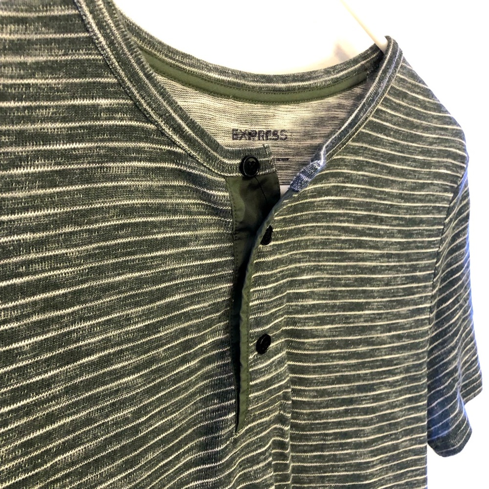 Express Buttoned Short Sleeve Henley